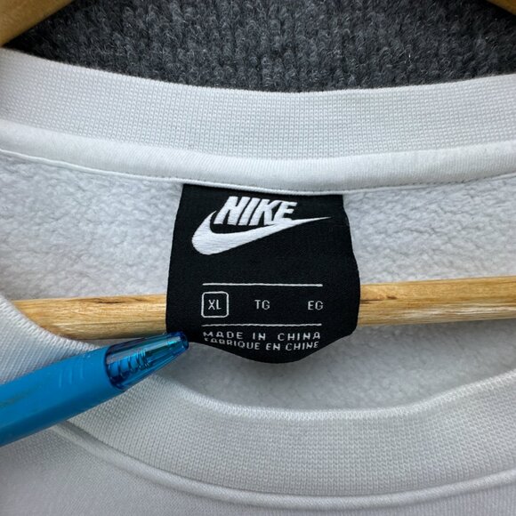 Nike Sweatshirt Mens Extra Large Black White Pullover Crewneck Center Swoosh - Picture 4 of 11